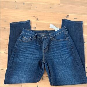 Levi low loose jeans size 28